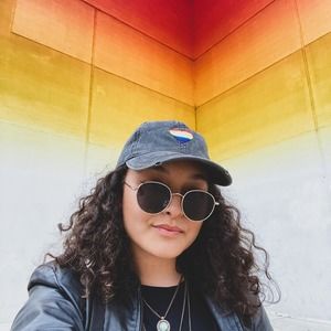 Meet your Posher, Rafaela